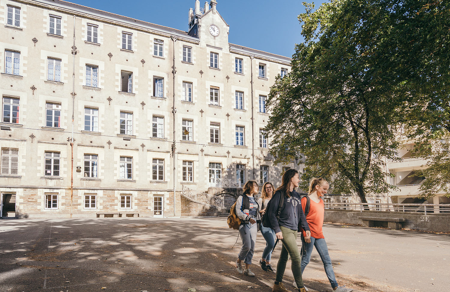 international saint stanislas