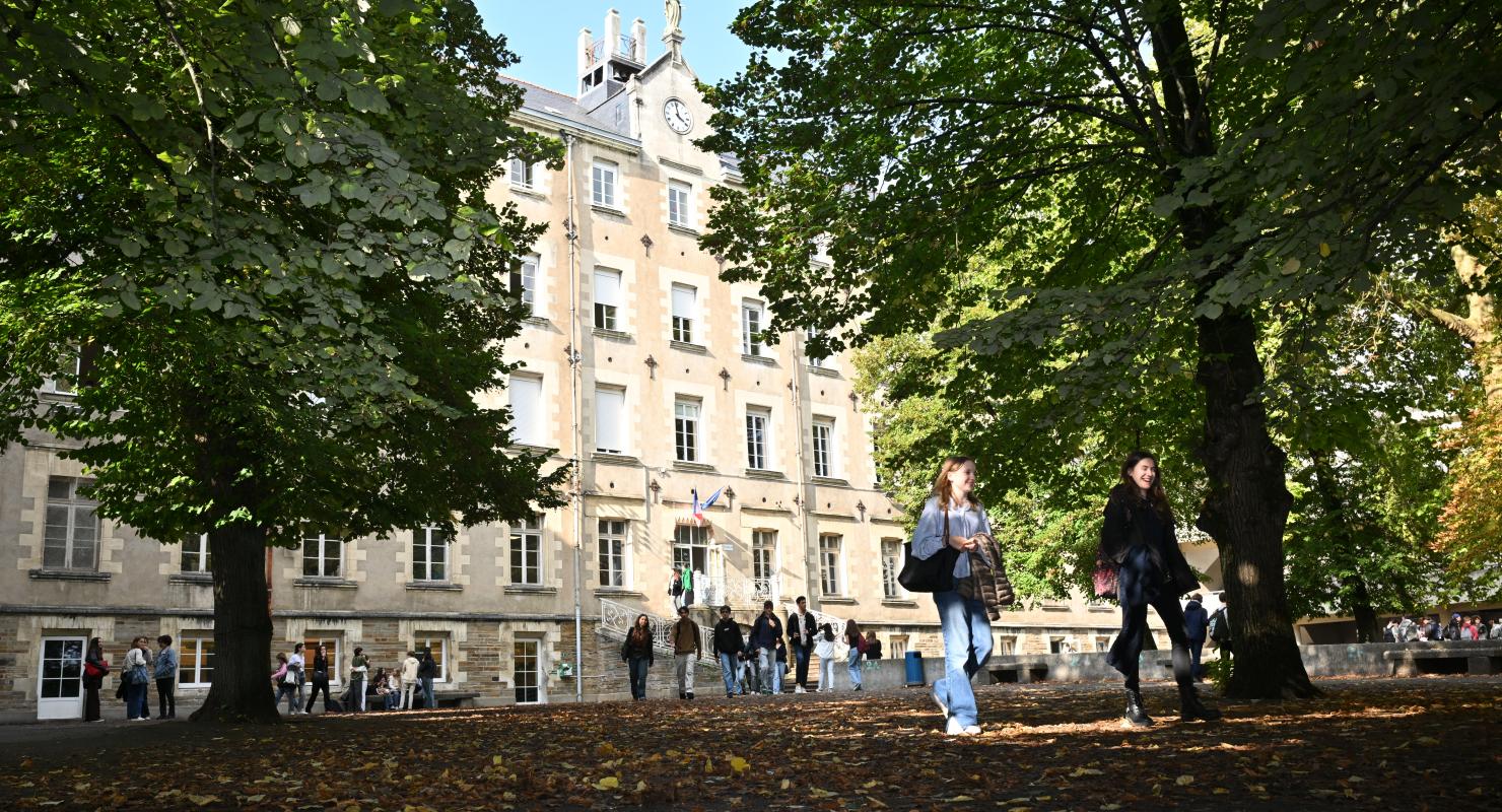 st stan nantes collège