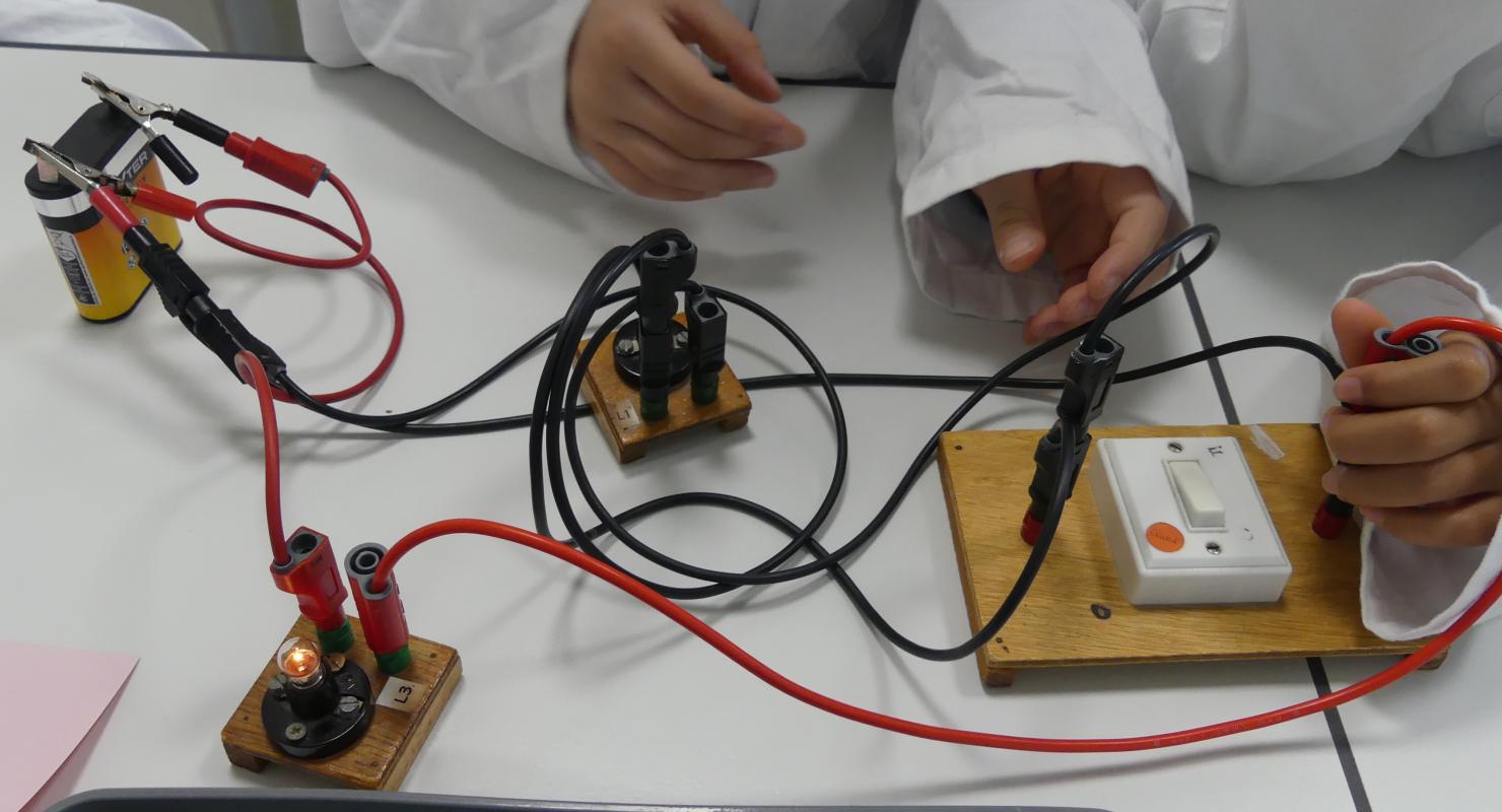 Immersion scientifique : les élèves de Saint-Pierre dans les laboratoires de Saint-Stanislas